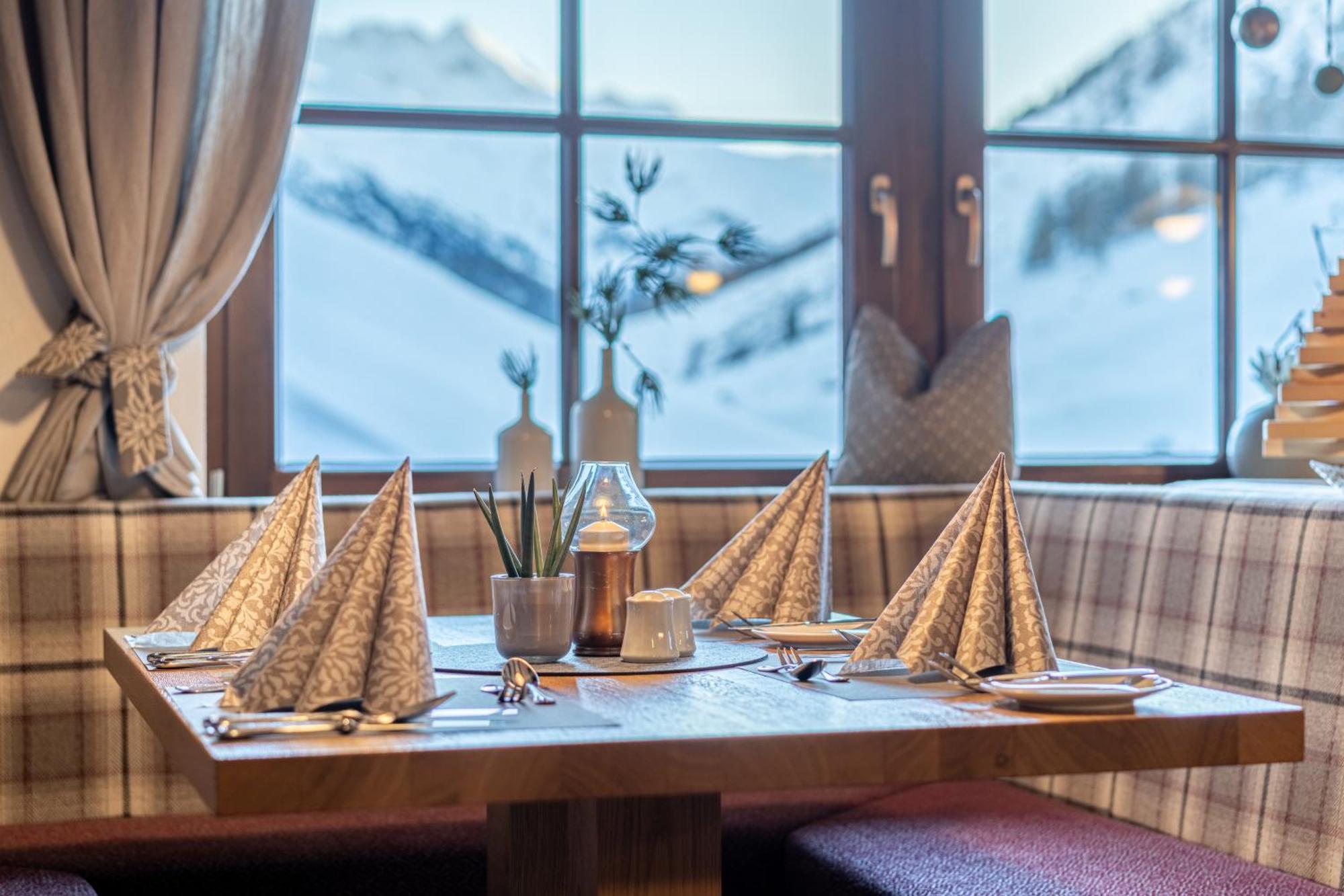 Burghotel Alpengluehn Obergurgl Ngoại thất bức ảnh